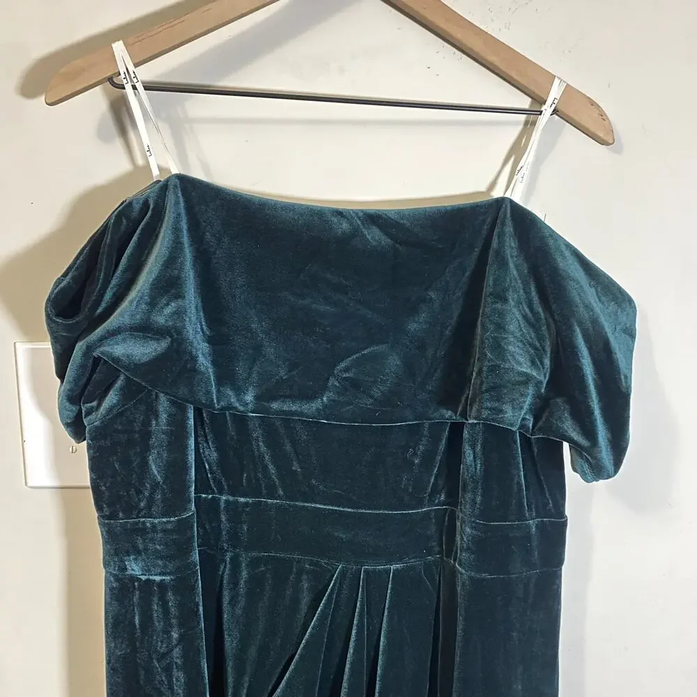 Lulus NWT I'm Enchanted Emerald Green Velvet Off-the-Shoulder Maxi Dress Sz 2X